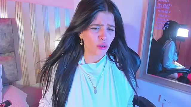 gia_malkova's cam snapshot