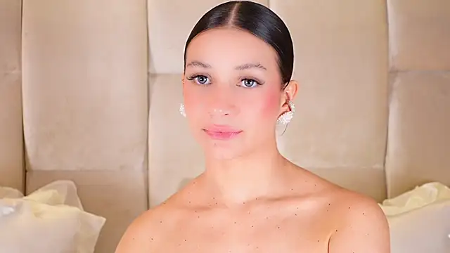 KiraKayleigh1 live sex cam