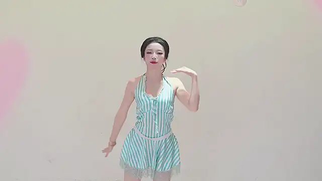 Hot-dance520 live sex cam