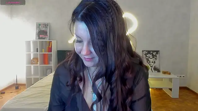 still__her's cam snapshot