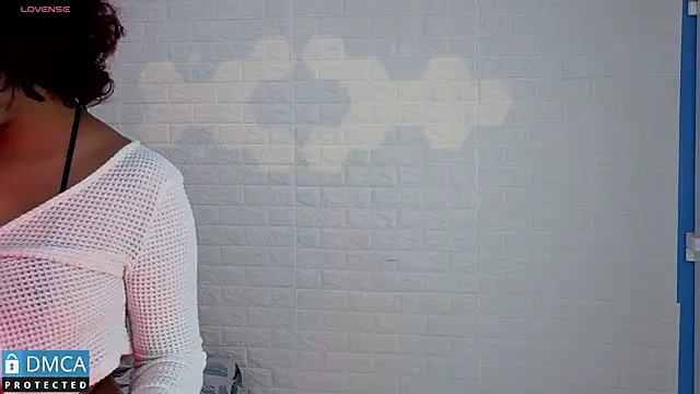 ahsly_Zam's cam snapshot