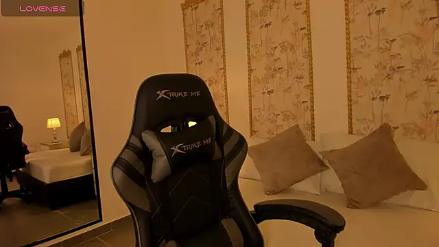 fiorella18_'s cam snapshot