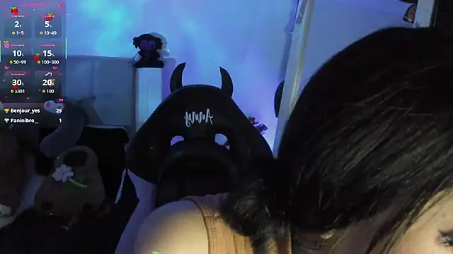 Any_Roussee live sex cam