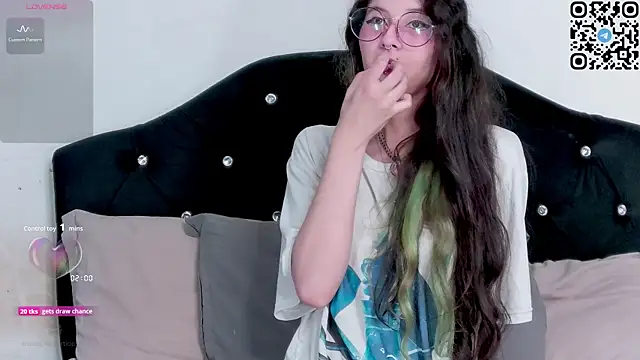 Noninha_ live sex cam