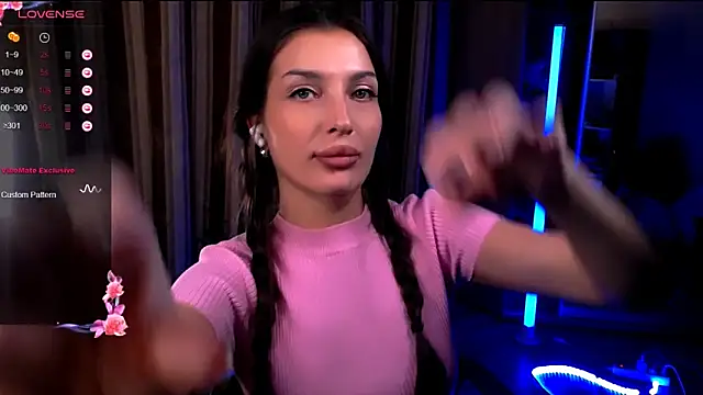 Laura_Bess live sex cam