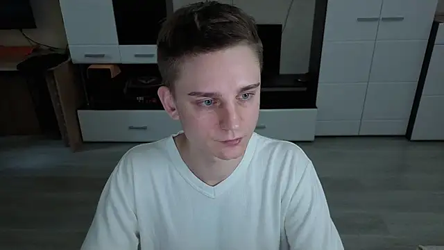 angryzan live sex cam