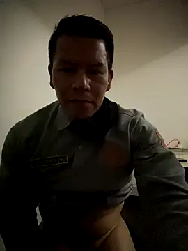 Manu0586 live sex cam