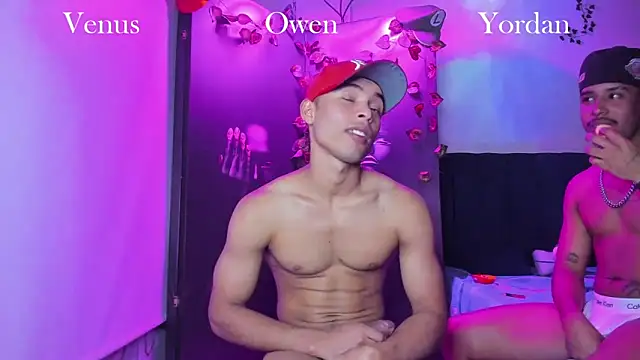 Owen_Benkosky live sex cam