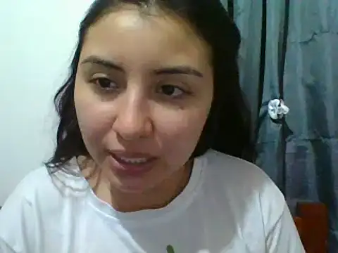 _Romilly_ live sex cam