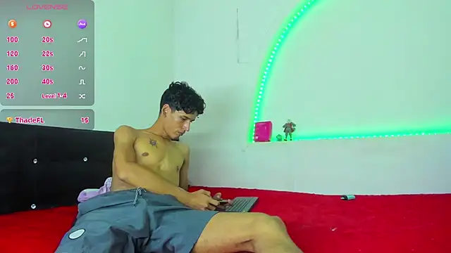 kaiborman00 live sex cam