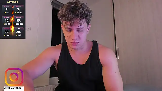DerekOlsen live sex cam