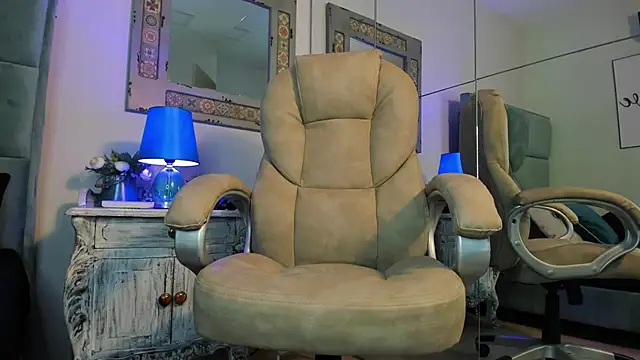 Mr_Strike live sex cam