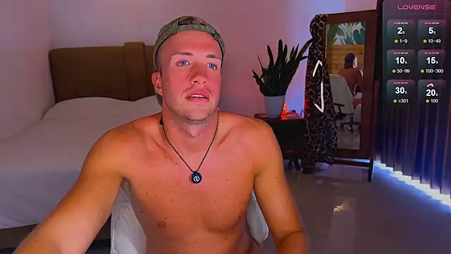 tommy_cumfinger live sex cam