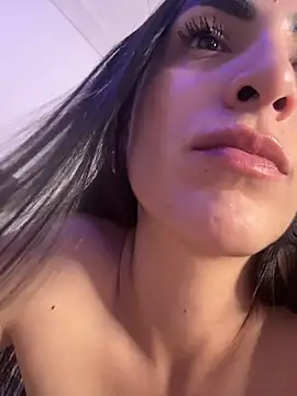 alessandra-a live sex cam