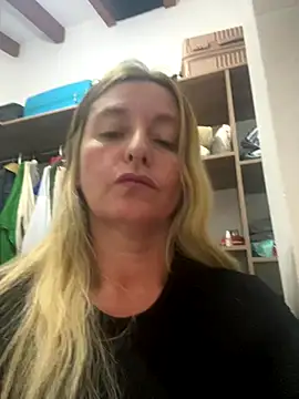 moniquerainx live sex cam