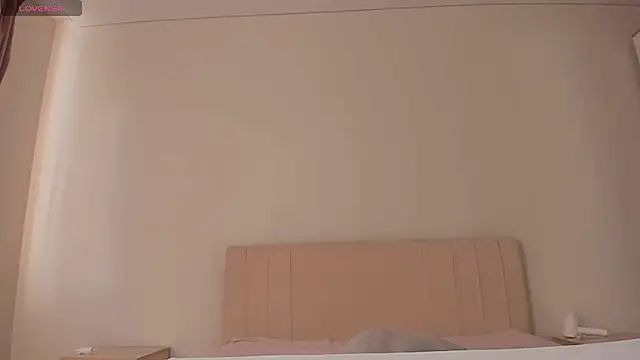 sweety_vikky live sex cam