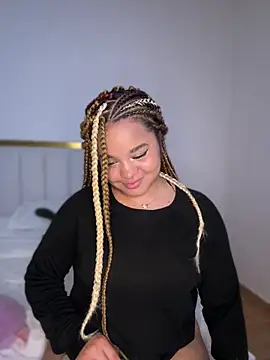 Lucy_wilson5 live sex cam