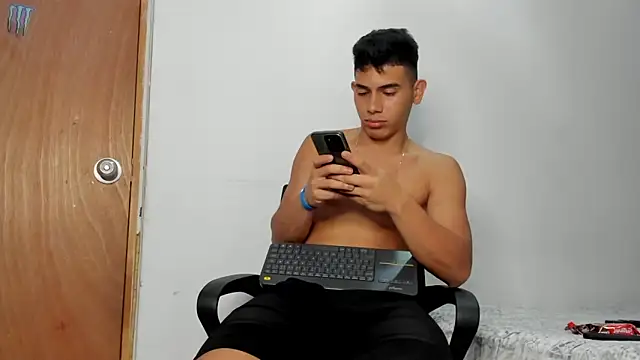 andrew_rose_ live sex cam