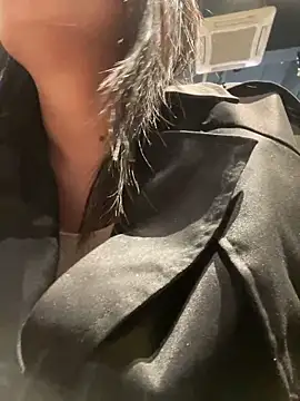 Bella0815 live sex cam