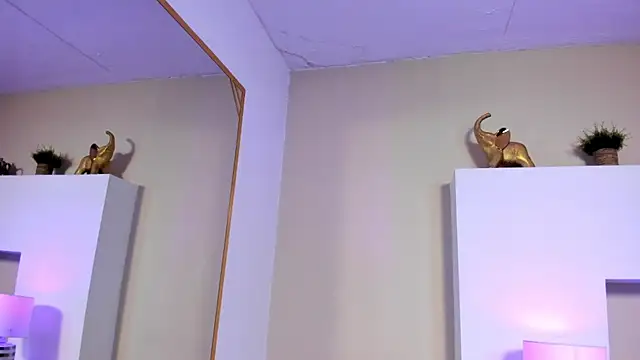 Sophie_Russell_ live sex cam