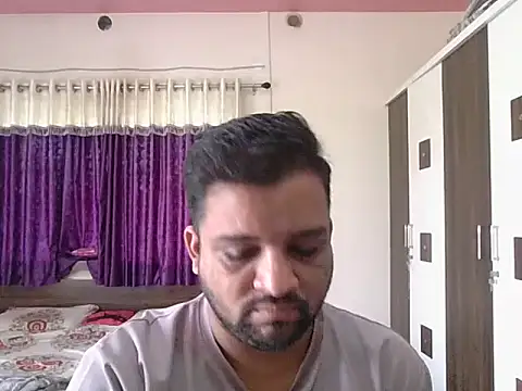 dhruv_love live sex cam