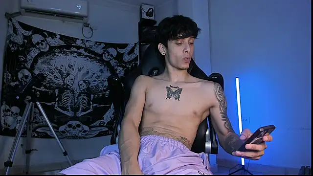 Snakebutterfly live sex cam