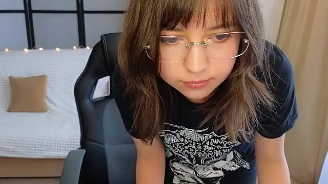 Lina_Brownie live sex cam