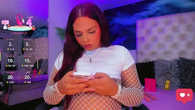 CamiiGarcia live sex cam