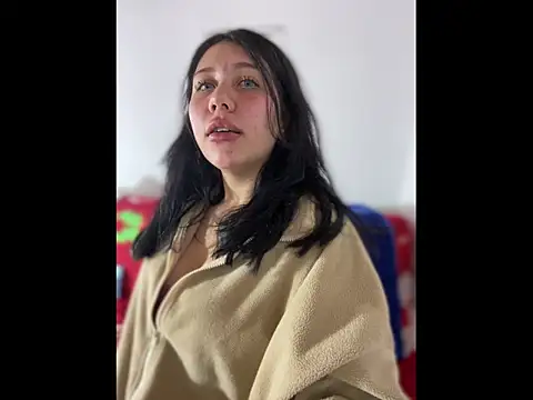 Snow-TV live sex cam