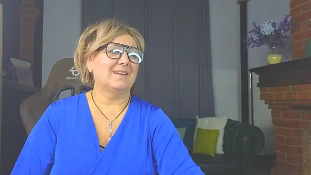 Marta_Wils live sex cam