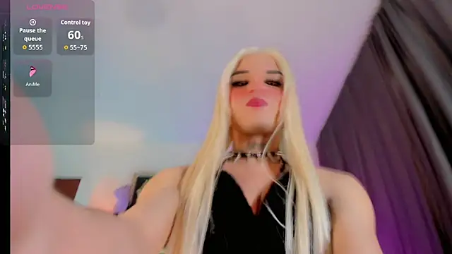 Gabyqueen70 live sex cam