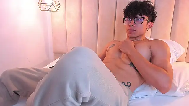 AkazaBoy_ live sex cam