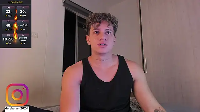 DerekOlsen live sex cam