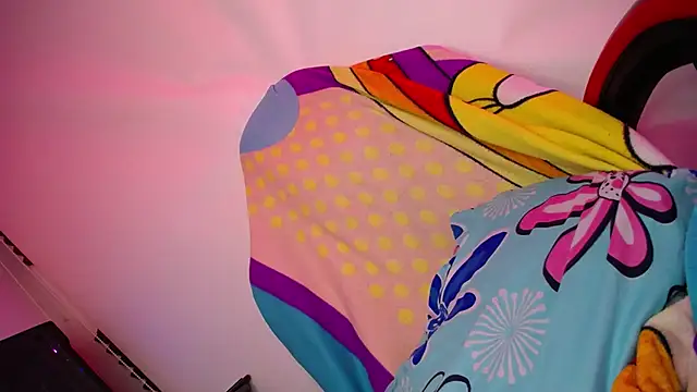 luly_pink live sex cam