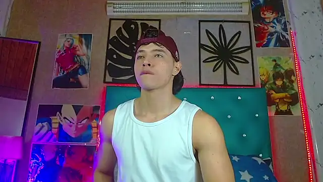 LiamAndrewzz live sex cam