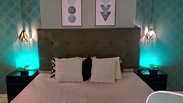 Madisonsmiith live sex cam