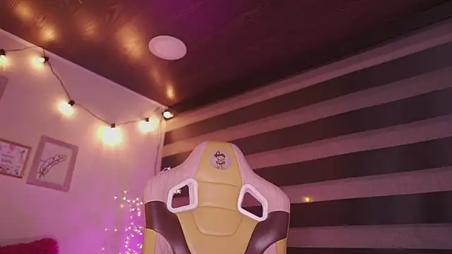 Lana_Dreams_ live sex cam