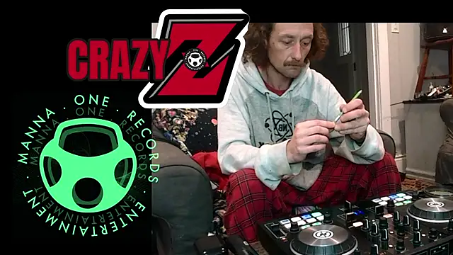 crazyzac live sex cam