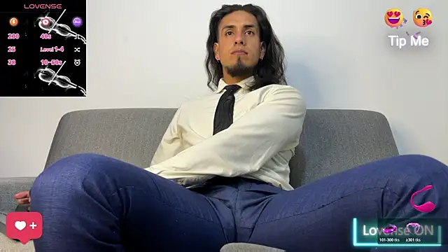 Tom_blunt96 live sex cam