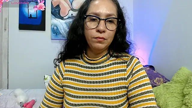 naihroby live sex cam