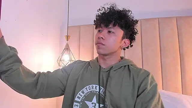 AkazaBoy_ live sex cam