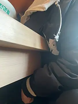 Fengbaby-555 live sex cam