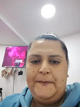 Miss_balloonsmila live sex cam