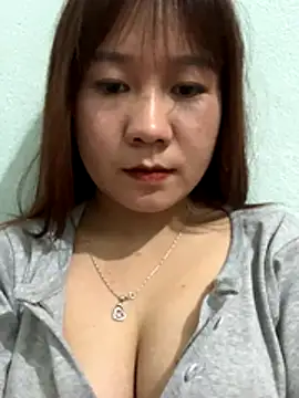 qinejr37 live sex cam