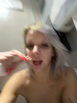 LikaCat live sex cam