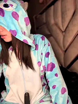 Laura-Khalifa live sex cam