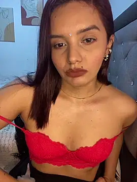 Melanyprada live sex cam