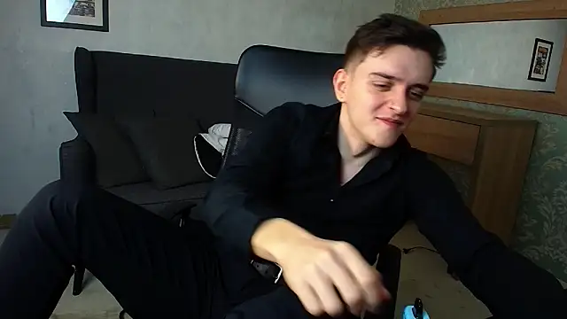 FelixStarkk live sex cam