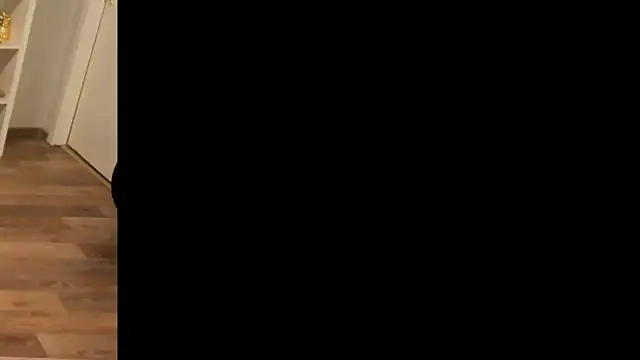 CaringSophie live sex cam