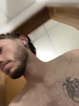 sarabiaarevalo live sex cam